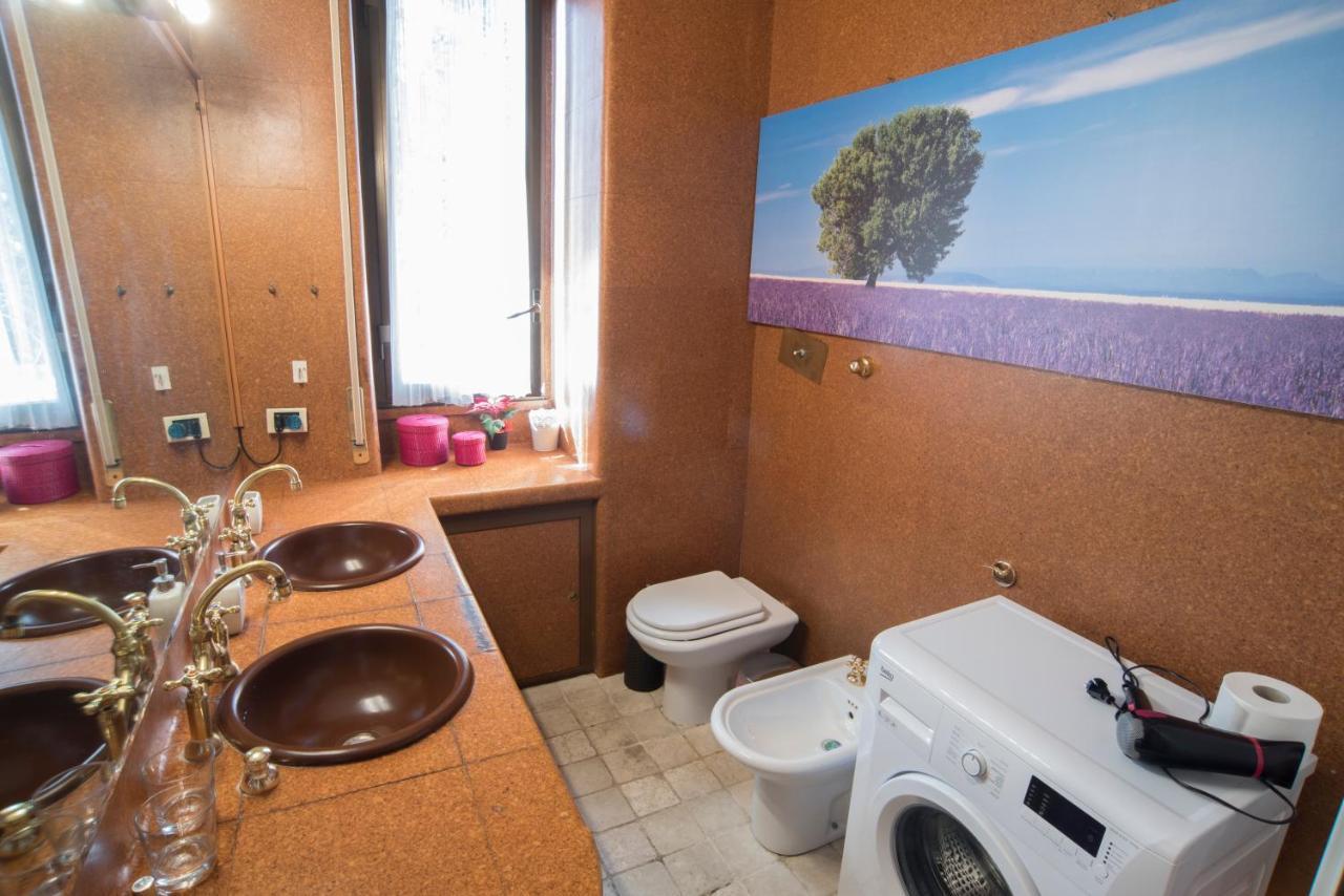 Апартаменты Renovated Flat Near Duomo - Lamarmora Милан Экстерьер фото